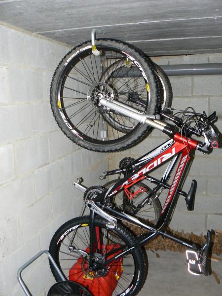 Suspendez votre vélo au mur - tesa