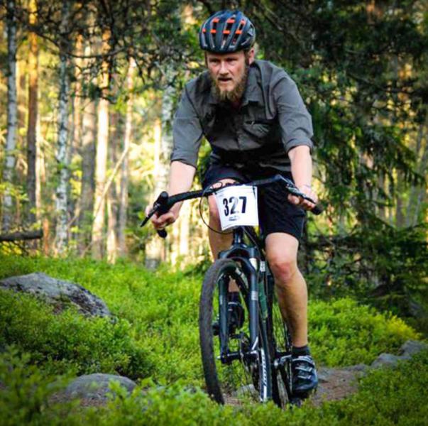 swedentrails-sobre-versatile-steel-bikes-veloacier-2-2.jpg
