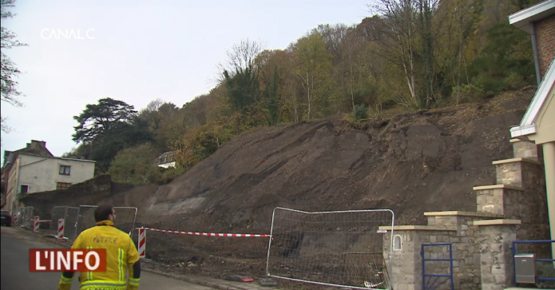 Screenshot_2019-11-25 Glissement de terrain à la Citadelle de Namur.png