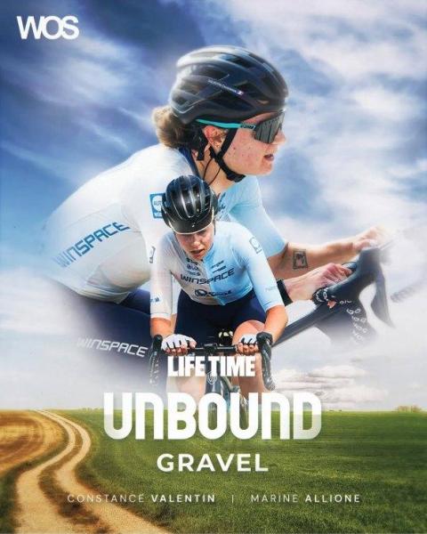 Deux filles de l'équipe Winspace Cycling Team Unbound 2025.jpg