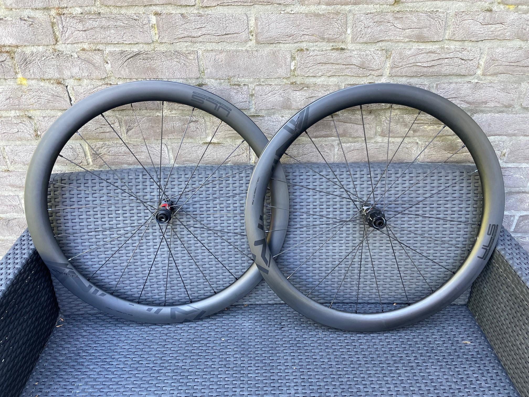 [VDS] roues wheel tec tailwind uls24 dt swiss 240exp