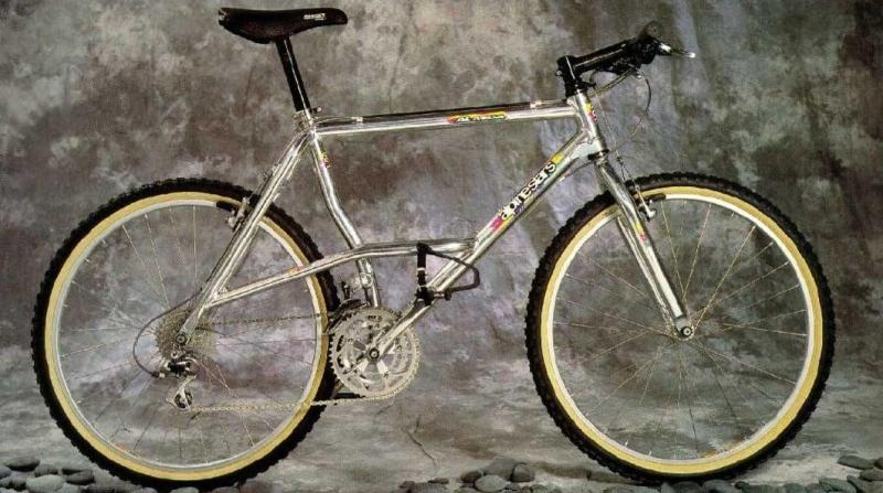 2558143-f4ca3k2yciej-alpinestarsal_megaxtr1992-large.jpg
