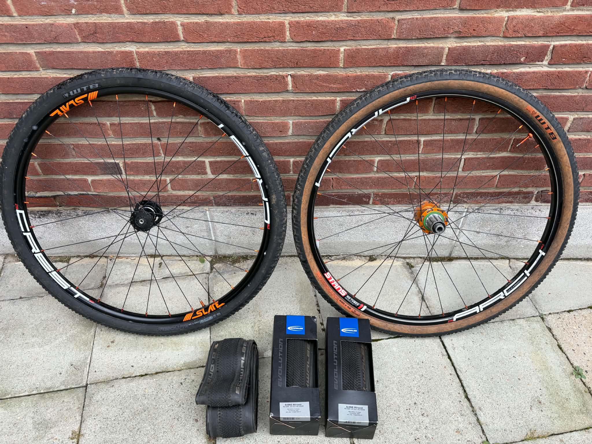 [VDS] Roues 27.5"ZTR Crest / Arch  + pneus Schwalbe G-One